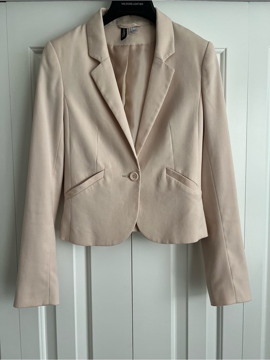 Divided Jackets & Blazers - H&M Divided Beige Fitted Blazer Jacket Size 4